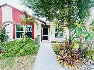 Beach Home Active Under Contract in Jupiter, Florida