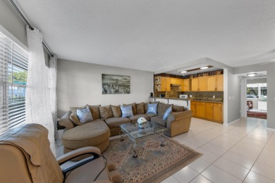 Beach Condo For Sale in Deerfield Beach, Florida