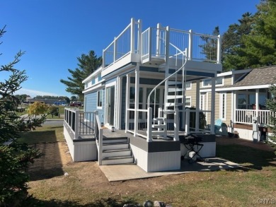 Beach Home For Sale in Henderson, New York