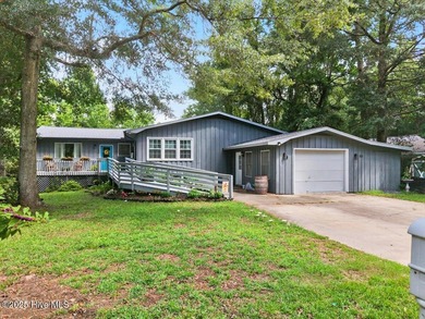 Beach Home For Sale in Sunset Beach, North Carolina