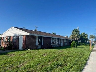 Beach Home For Sale in Port Charlotte, Florida