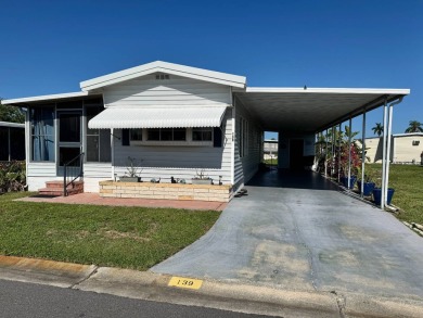 Beach Home For Sale in Bradenton, Florida