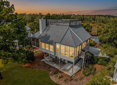 Beach Home For Sale in Pawleys Island, South Carolina