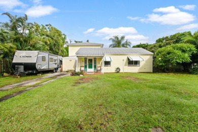 Beach Home For Sale in Stuart, Florida