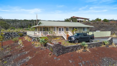 Beach Home For Sale in Ocean View, Hawaii