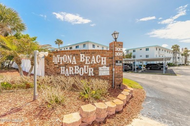 Beach Condo For Sale in Daytona Beach, Florida