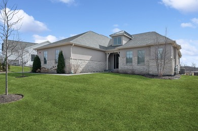 Beach Home For Sale in Lake Forest, Illinois