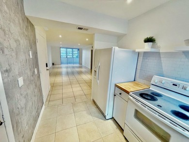 Beach Condo For Sale in Lake Worth Beach, Florida