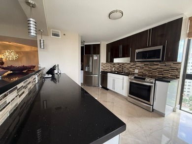 Beach Condo For Sale in Aventura, Florida