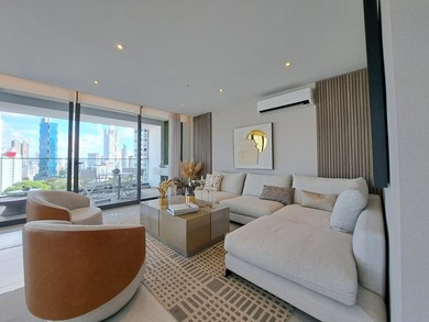 Beach Home For Sale in Panama City, 