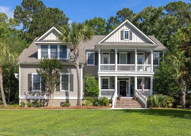 Beach Home For Sale in Mount Pleasant, South Carolina