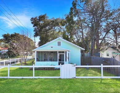 Beach Home For Sale in Port St Joe, Florida