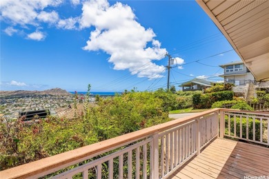 Beach Home For Sale in Honolulu, Hawaii