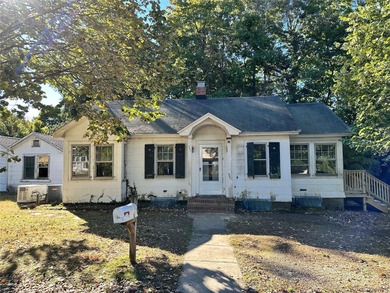 Beach Home Sale Pending in Centerport, New York