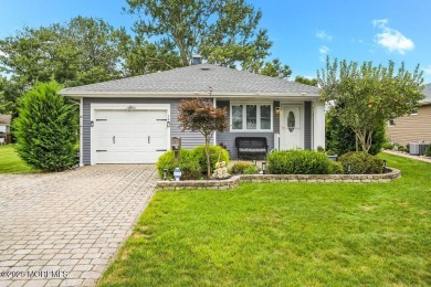 Beach Home For Sale in Toms River, New Jersey