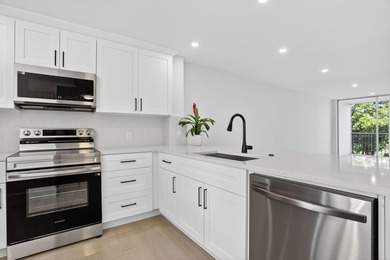 Beach Condo For Sale in Pompano Beach, Florida