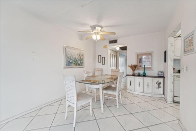 Beach Condo For Sale in West Palm Beach, Florida