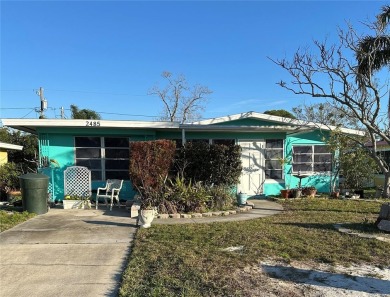 Beach Home For Sale in Dunedin, Florida