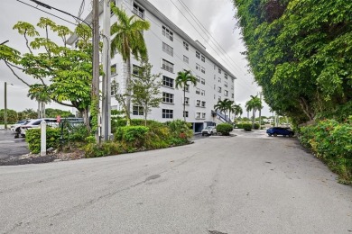 Beach Condo For Sale in Fort Lauderdale, Florida