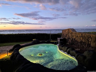 Beach Home For Sale in Waialua, Hawaii