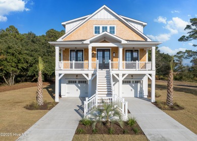 Beach Home For Sale in Holly Ridge, North Carolina