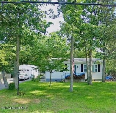 Beach Home Sale Pending in Waretown, New Jersey