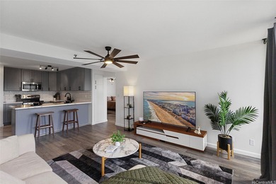 Beach Condo For Sale in Aiea, Hawaii