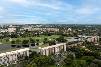 Beach Condo Active Under Contract in Davie, Florida