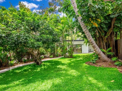 Beach Home For Sale in Kailua, Hawaii