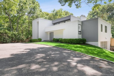 Beach Home For Sale in East Hampton, New York