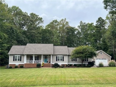 Beach Home For Sale in Hartfield, Virginia