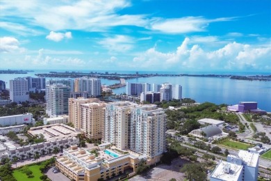 Beach Condo For Sale in Sarasota, Florida