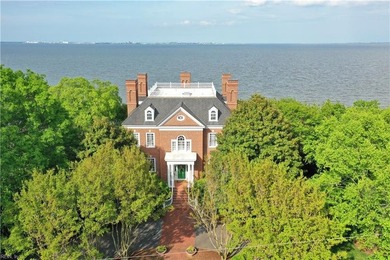 Beach Home For Sale in Suffolk, Virginia