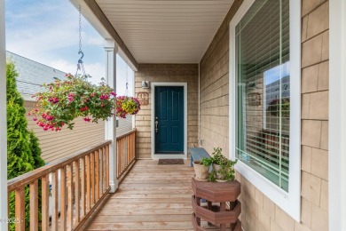 Beach Home For Sale in Netarts, Oregon