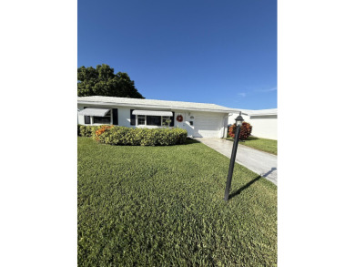Beach Home For Sale in Boynton Beach, Florida