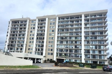 Beach Condo For Sale in Virginia Beach, Virginia