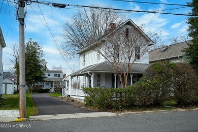 Beach Home Sale Pending in Spring Lake Heights, New Jersey