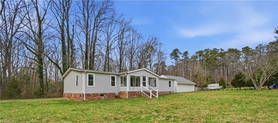 Beach Home For Sale in Gloucester, Virginia
