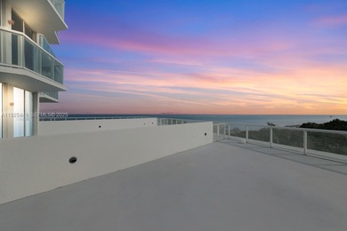 Beach Condo For Sale in Miami Beach, Florida