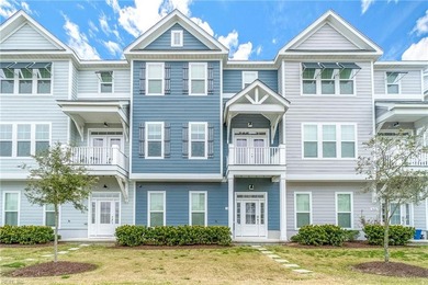 Beach Townhome/Townhouse For Sale in Norfolk, Virginia
