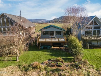 Beach Home For Sale in Pacific City, Oregon