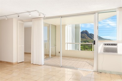 Beach Condo For Sale in Honolulu, Hawaii