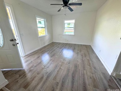 Beach Home For Sale in Mountain View, Hawaii