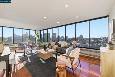 Beach Condo For Sale in Oakland, California