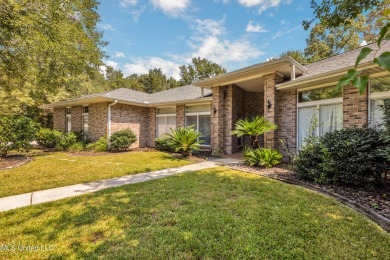 Beach Home Sale Pending in Diamondhead, Mississippi