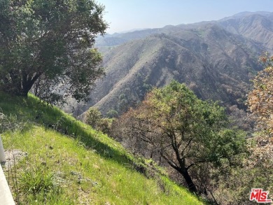 Beach Lot For Sale in Pacific Palisades, California