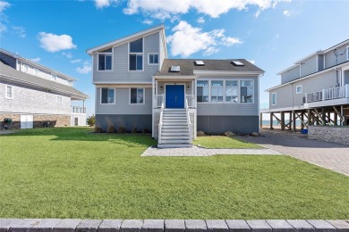 Beach Home For Sale in East Quogue, New York