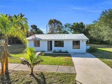 Beach Home For Sale in Fort Myers, Florida