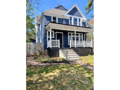 Beach Home For Sale in Duluth, Minnesota