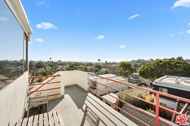 Condo For Sale in Santa Monica image photo picture